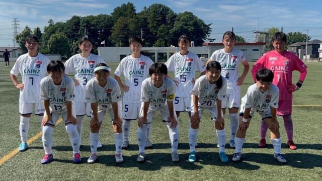 .
【U-18レディース試合結果⚽】
XF群馬県U-18女子サッカーリーグ
🏆第3節
🆚健大高崎
📅7/26（Fri)
⏰8:45kickoff
 🏟あずまサッカースタジアム
🔢2-0（1-0、1-0）
📋〇勝利
【U-18レディース小椋監督コメント💬】
攻守において互いに落ち着かない展開でしたが、ビルドアップから幅と深さとサイドチェンジでボールを握れるようなり、得点する事ができた。後半、粘り強い守備からカウンターでFKから得点する事ができた。
#thespa #ザスパ群馬 #ザスパ群馬アカデミー #ザスパ群馬U18 #ザスパ群馬レディース