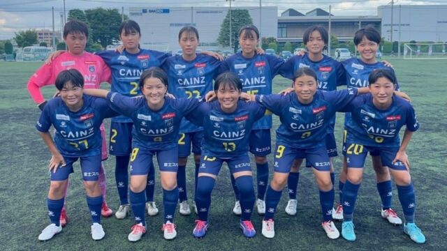 .
【U-15レディース試合結果⚽】
JFA U-15女子サッカーリーグ2024関東2部
🏆第11節
🆚VONDS市原FCレディースU-15
📅8/25（Sun)
⏰16:00kickoff
 🏟サンデン
🔢1-1（0-1、1-0）
📋△引き分け
【U-15レディース小椋監督コメント💬】
相手の迫力にのまれる事なく良いゲームの入り方ができた。FKで失点するも、ボールを握りチャンスメイクをつくる事ができた。
後半、沢山のチャンスを作り、PKで得点する事ができた。ラストボールとシュートは課題。
#thespa #ザスパ群馬 #ザスパ群馬アカデミー #ザスパ群馬U18 #ザスパ群馬レディース