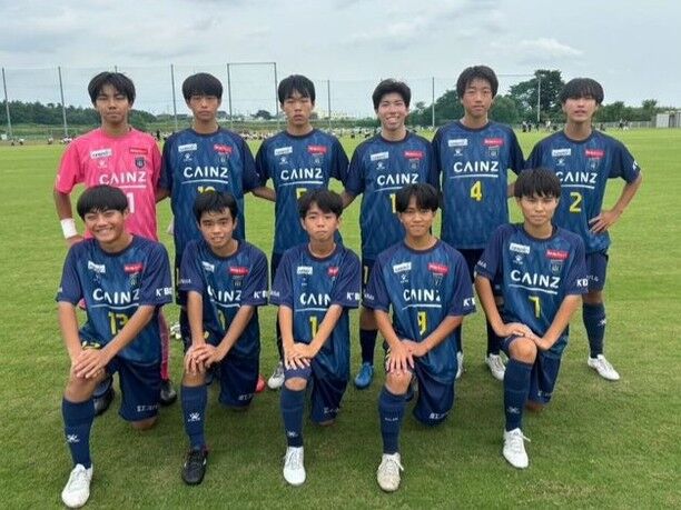 .
【U-15試合結果⚽】
第36回高円宮杯全日本ユース(U-15)サッカー選手権大会　群馬県大会
🏆1回戦
🆚グローバルFC
📅9/28（Sat)
⏰13:00kickoff
 🏟 前橋フットボールセンターD面
🔢5-1（3-0、2-1）
📋〇勝利
【U-15山崎監督コメント💬】
ゲームの入りはあまり良くなかったが、先制後からは徐々に落ち着き、自分達のペースを取り戻し勝利することができた。
難しさのあるトーナメント初戦を突破し、次からは更に自分達主導のゲームで勝ち進めるよう頑張っていきたい。
#thespa #ザスパ群馬 #ザスパ群馬アカデミー #ザスパ群馬U15