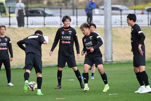 今週のトレーニングフォト🏋️📸
🏆明治安田J3リーグ第10節
🆚#FC大阪 
📅4月18日(金)14:00キックオフ
🏟️#和歌山県立紀三井寺公園陸上競技場 
#thespa #ザスパ群馬 #ChasingGlory
