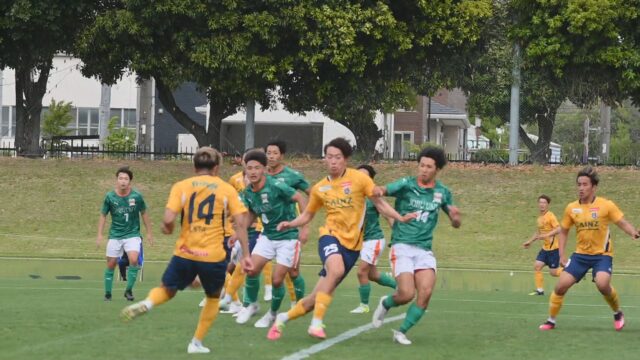 🏆第30回群馬県サッカー協会長杯サッカー大会決勝戦

本日4点目となった菊地選手のゴールを広報手元のカメラでプレイバック📹

#ザスパ群馬 6-0 #上武大学

【得点者】
#田中翔太 ② #田頭亮太 #菊地健太 #小野関虎之介 #髙澤優也

#thespa
#ChasingGlory